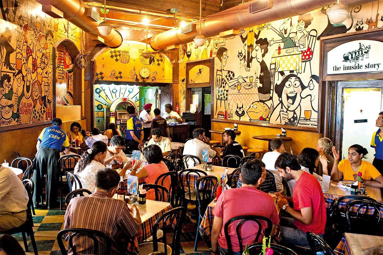 Café Mondegar: Where Art and Food Collide